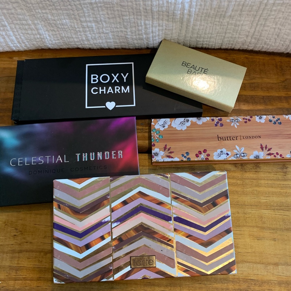 Eye makeup bundle